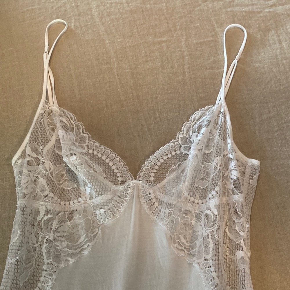 La Perla cotton and lace gown. Super soft!